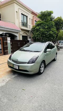 Toyota Prius 2nd Gen S Standard