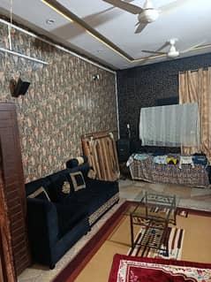 FOR SALE HOUSE 10 MARLA DOUBLE STORY MARBLE WOOD WORK BEAUTIFUL HOUSE TOP LOCATION GOOD INVESTMENT TIME MAIN COLLEGE ROAD NEAR GONDAL CHOWK TOWNSHIP LAHORE