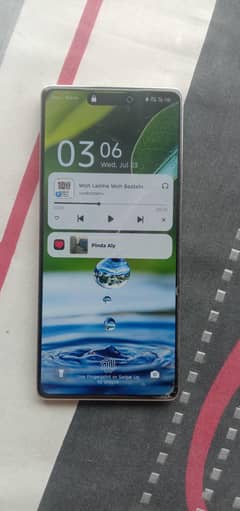 8+8 256 GB
