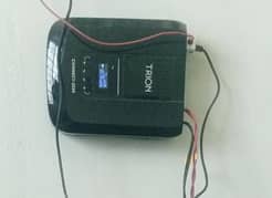 trion ups 1800 watt  1 year use Mai