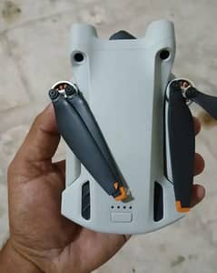 DJ I drone mini 4 pro 3 battery controller aur back fly mode ok