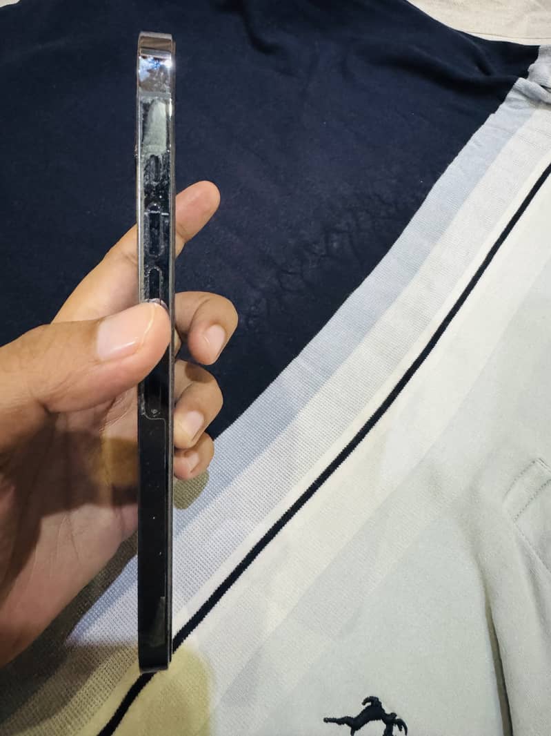 iphone 13th pro max non pta but not jv sim used for 4 month 10