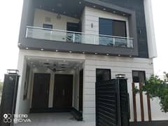 5 marla hot location plot