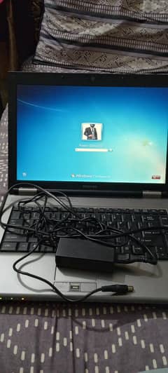 Laptop 