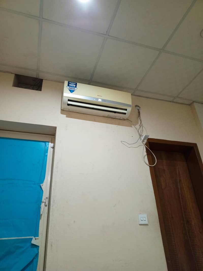 Dawlance 1 ton AC 0