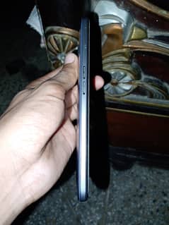 OPPO F17 For Sale