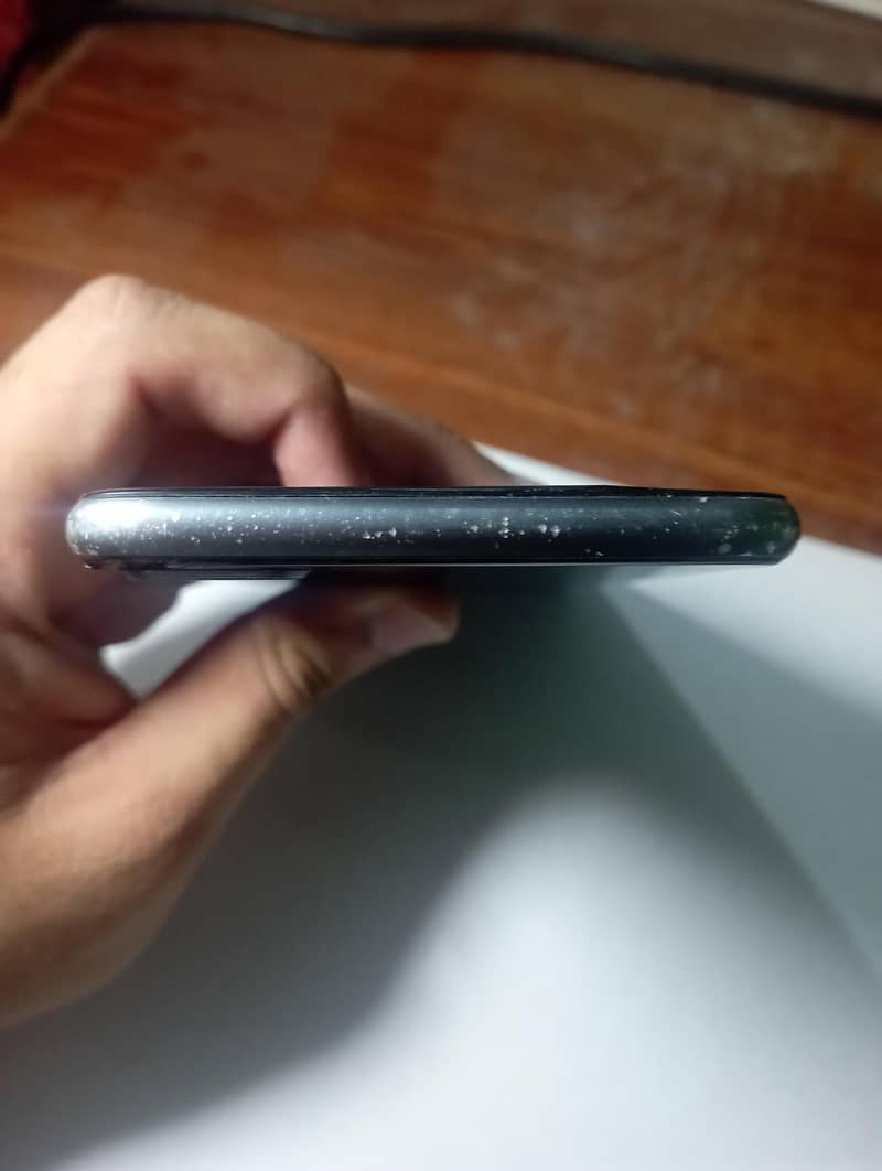 Iphone 8plus-Non Pta 7