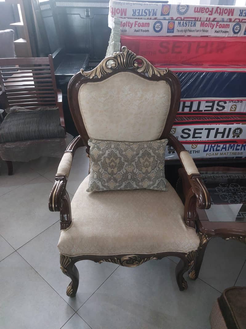 Chair/Sofa/Dewan/Crownsofa/lshap/chinyoti/Dining/Bed 9