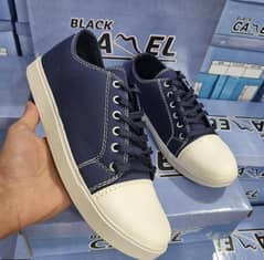 canvas style shoes