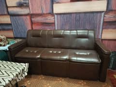 5 seater sofa, condition 10/8, urgent sale need cash