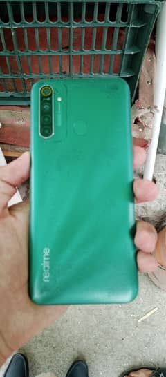 realme