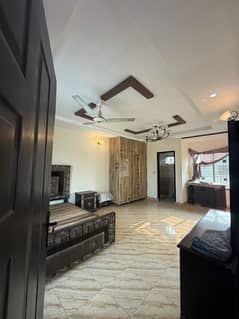 10 marla Vvip Upper (MID)portion Fully tiled woodwork 0323.4432274