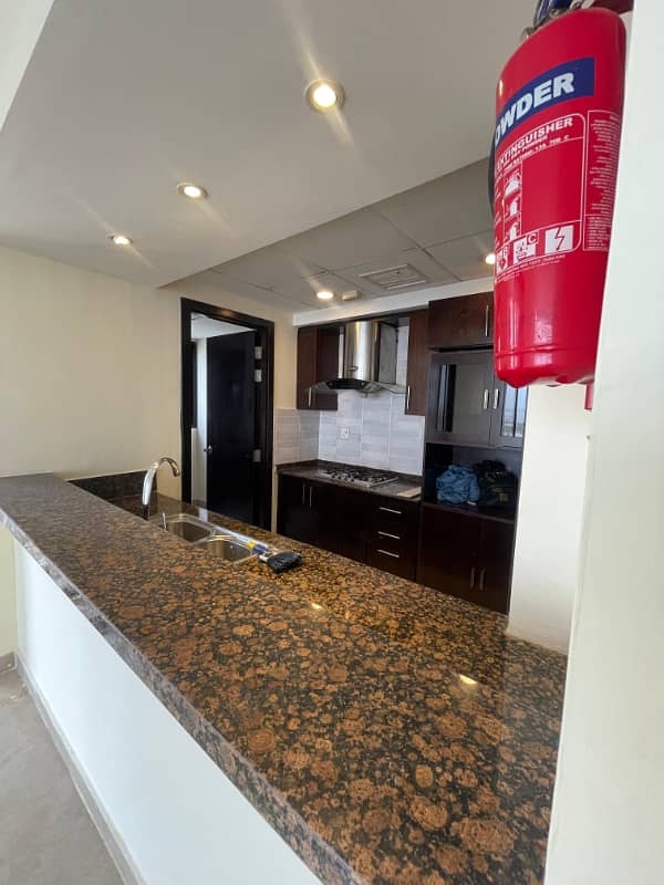 Spacious 2-Bedroom + Maid Room for Rent | Coral Tower Emaar Oceanfront | Partial Sea View | 1850 Sq. Ft. 9