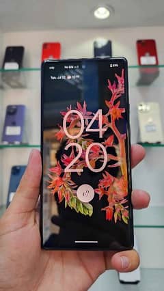 Google pixel 6/6/128/=. contact in my WhatsApp 03424590892
