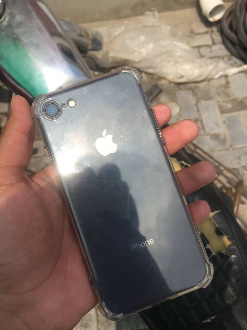 iphone8 for sale and exchange possible android ka sath 0
