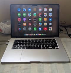 MacBook Air M3 15 inch 256GB 8GB RAM (OMAN VERSION)