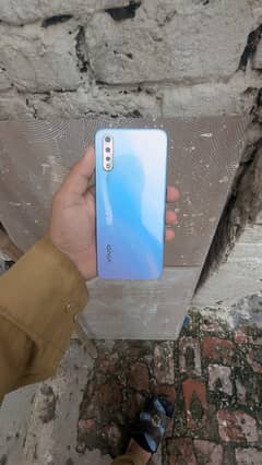 vivo s1 4/128 with box condition 10/9
