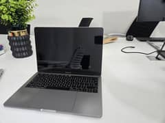 MacBook Pro ( 13 inch, 2016 ) | 8 GB Ram | Intel Core i5