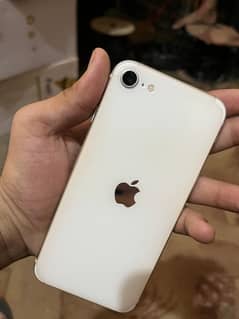 iPhone SE 2020 factory unlock