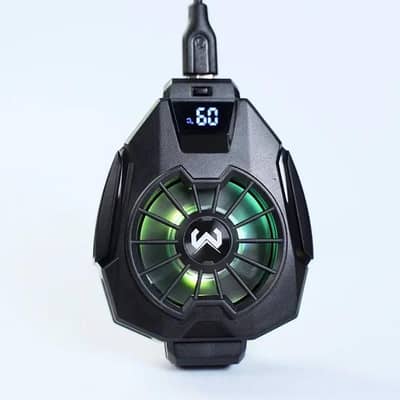 MEMO Dl05 semiconductor phone cooler. Special for PUBG players.