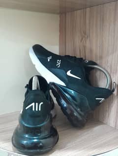 shose