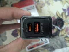 Gear PD25Watt fast charger with 3 ports