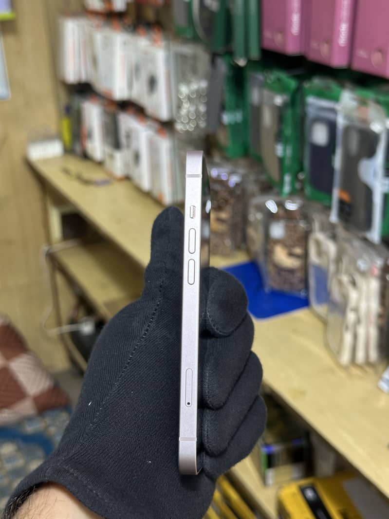 IPhone 13  Pta Approved 128Gb 100%B/H 3