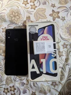 Samsung a10s 2gb ram 32gab storage with box