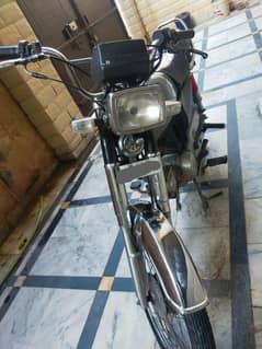 united 70 motorbike