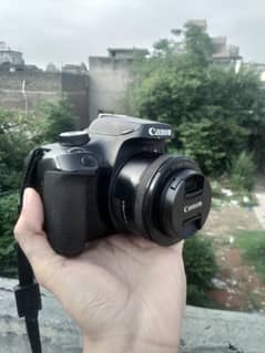 Canon 4000D DSLR 4k HDR camera