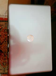 I am selling a laptop