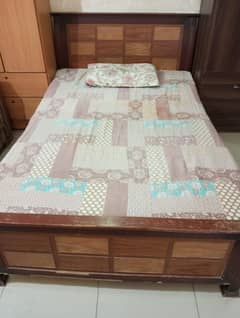 single bed for sale