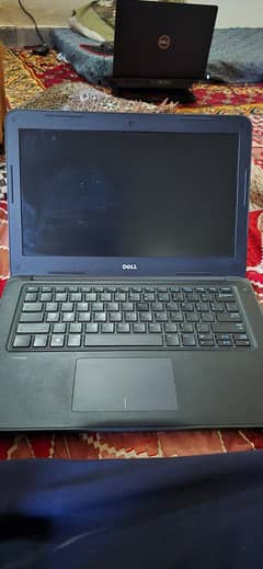DELL  letitude i3i 6th genration 10/10  ssg256 gb 4gb of ram