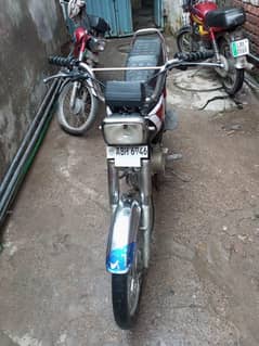 Road prince 70 cc bike