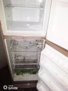 dawlance fridge small size