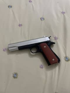 M1911 toy gun airsoft gun