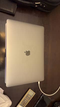 MacBook pro 2017