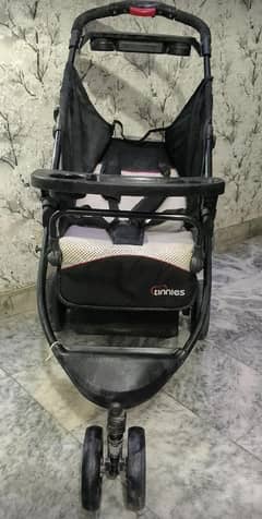 Tinnies pram all ok condition