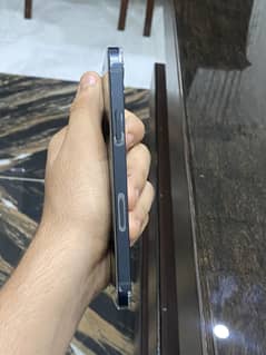iPhone 12jv 64 gb