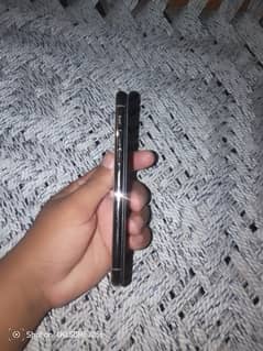 iphon 11pro jv bilkull okay panl chng Baki sab original hain