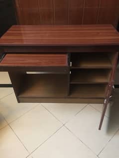 Premium Study Table Best Quality