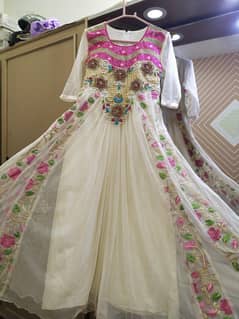 Embroidery maxi