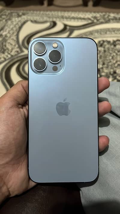 I phone 13 pro max jv 128, 81 health, 10/10 condition