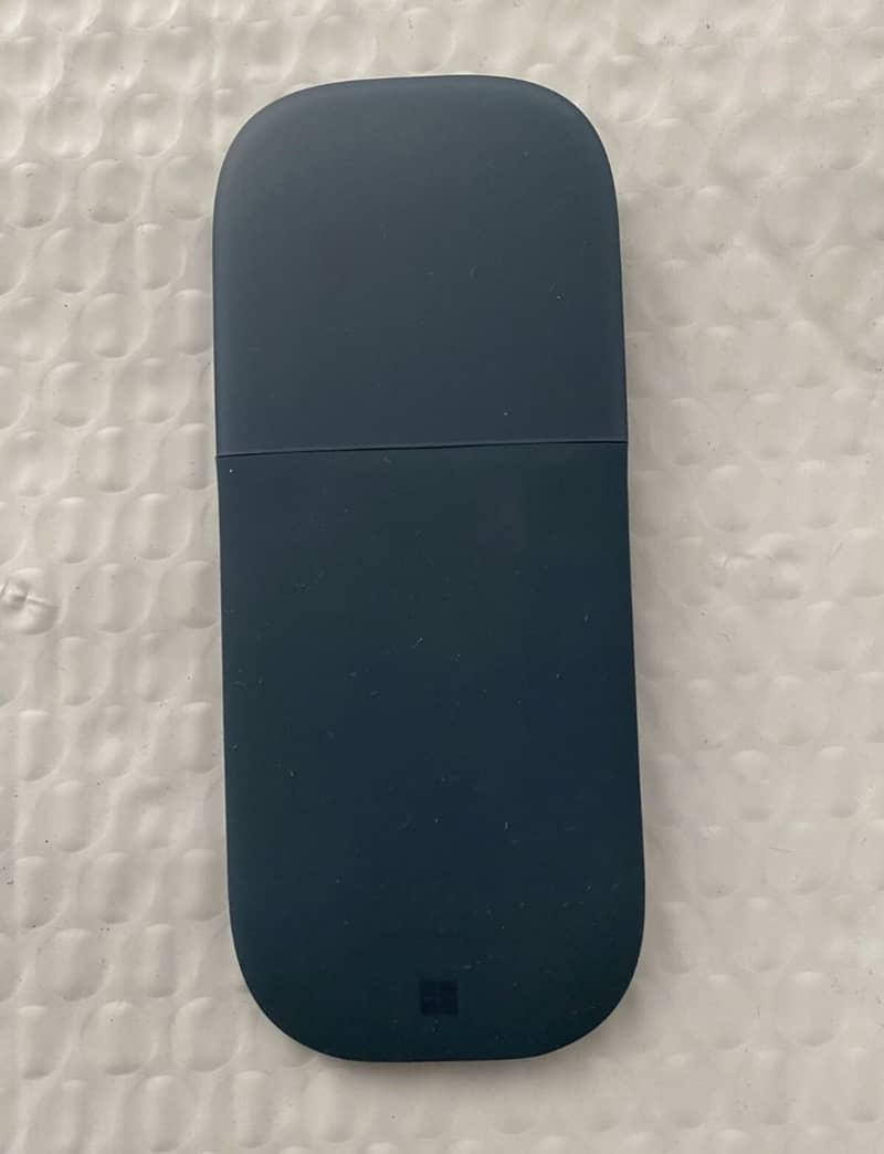 Microsoft Arc Mouse fold able for surface laptops tabs Bluetooth 3