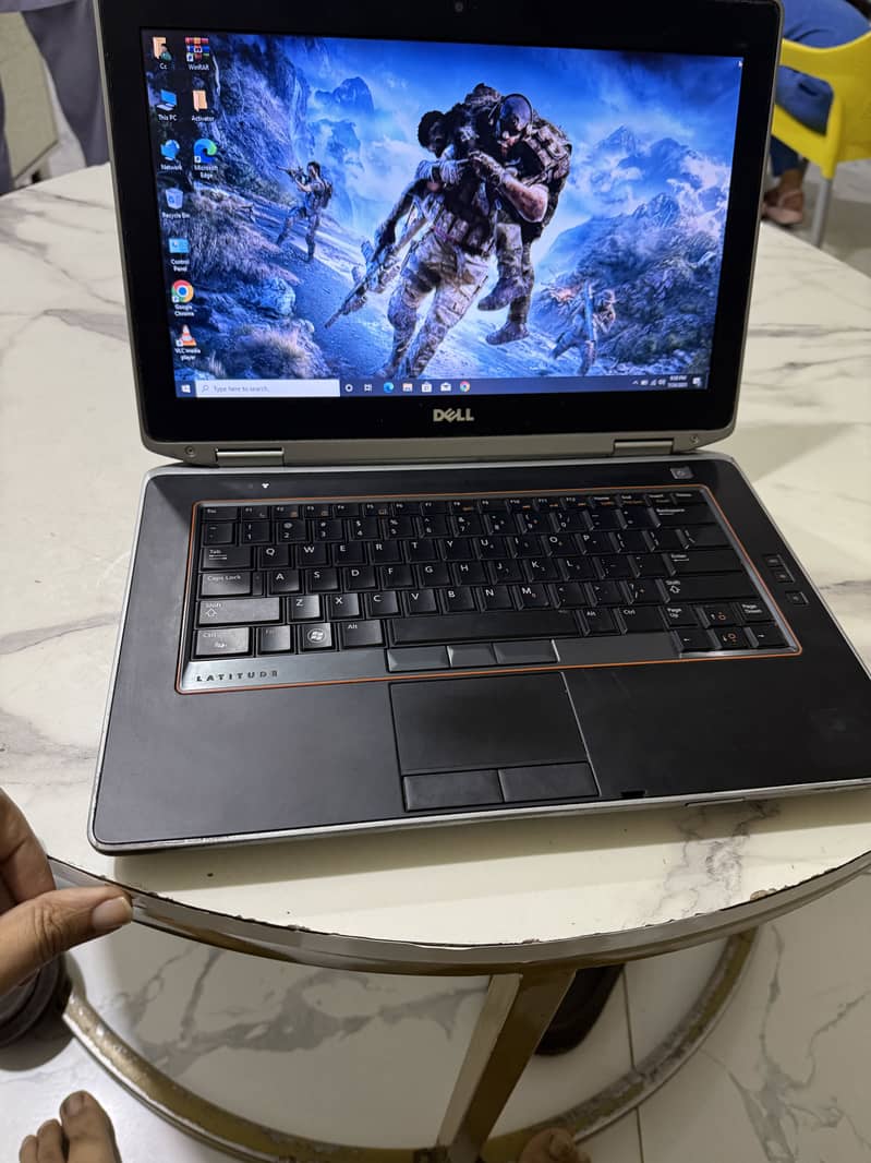 Dell Latitude E6420 1