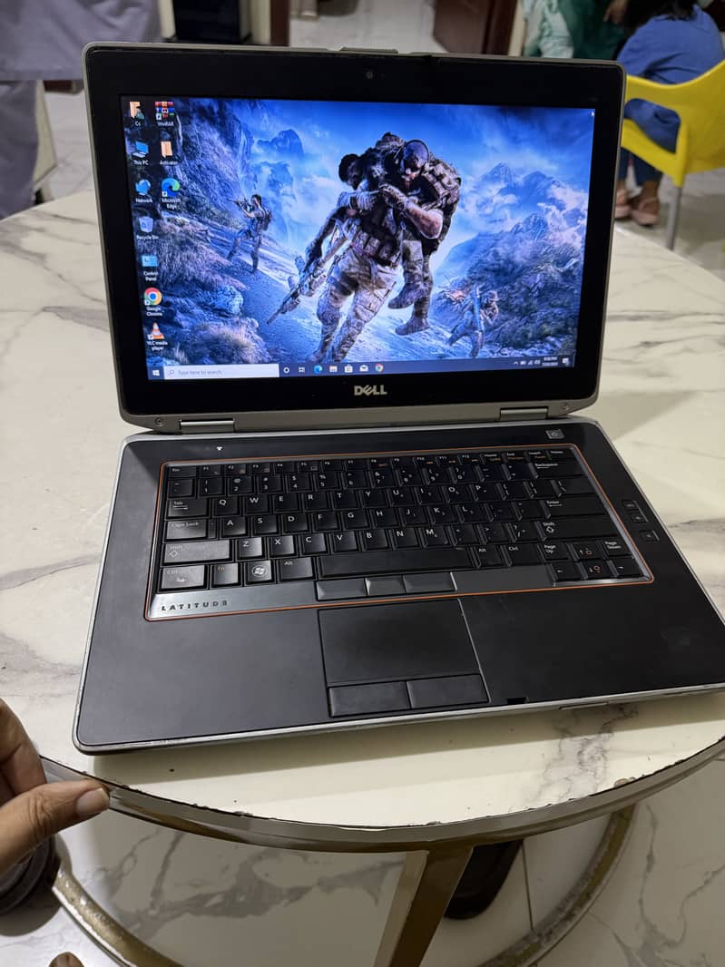 Dell Latitude E6420 4