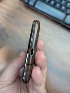 Moto E-4 Plus