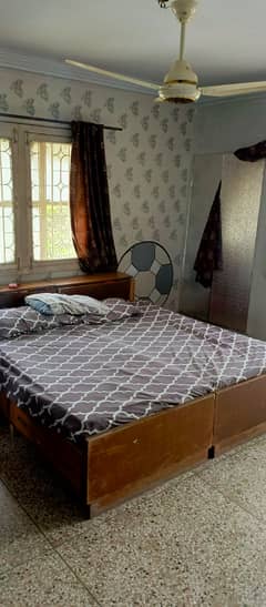 20000. ladies furnished sharing rooms available for rent 4 floor gulshan block 16. erum centre iftikhar estate