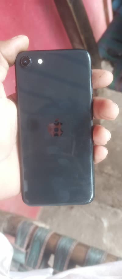 iphone 64gb all okay water pack