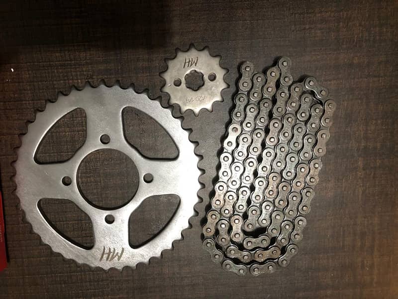 MH Motorcycle Chain Sprocket (Grari Set] Bike - Chain, Covers ...